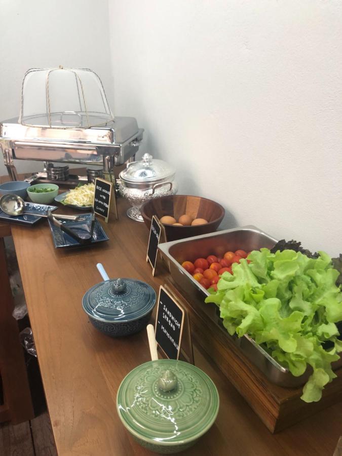 Sylvis Hostel Chiangmai チエンマイ エクステリア 写真