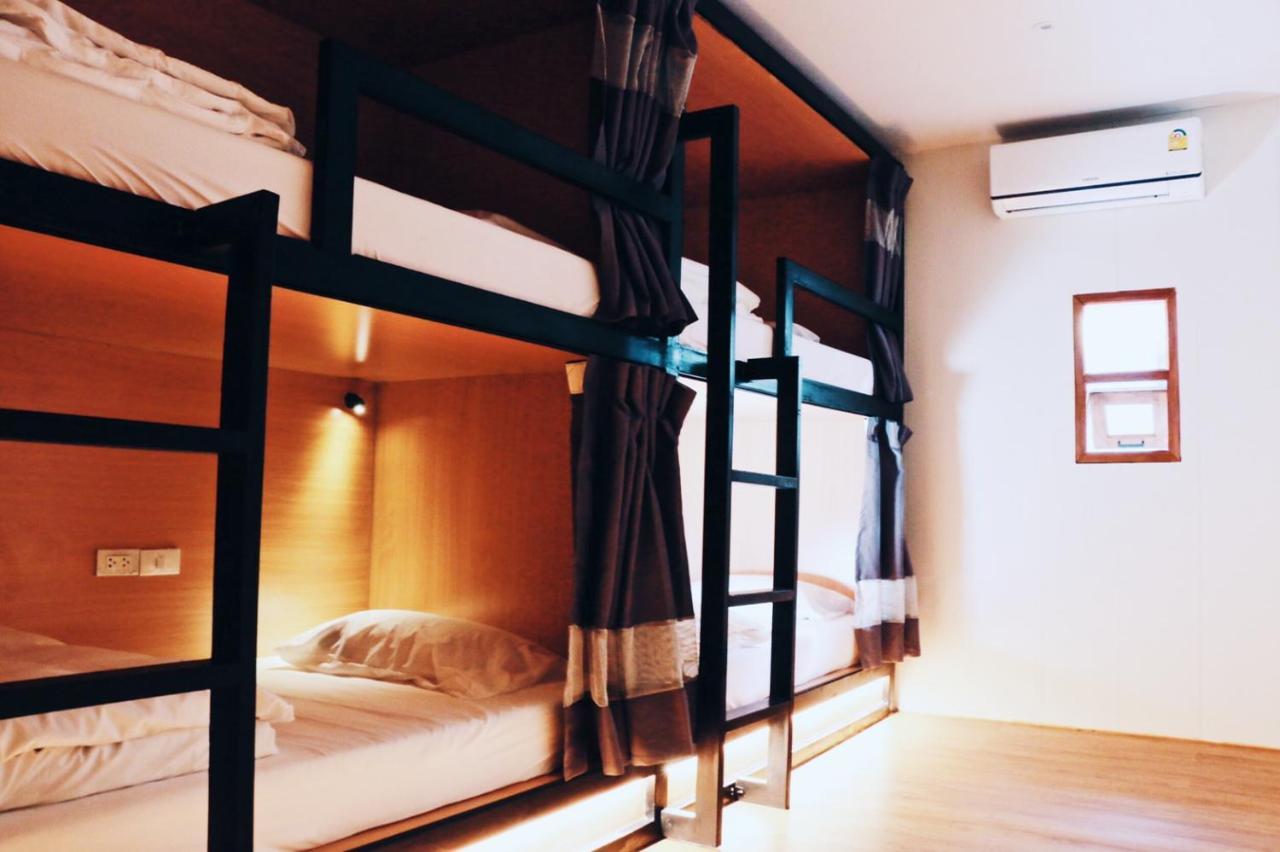 Sylvis Hostel Chiangmai チエンマイ エクステリア 写真