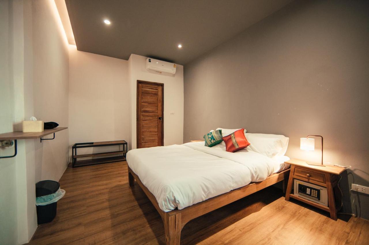 Sylvis Hostel Chiangmai チエンマイ エクステリア 写真